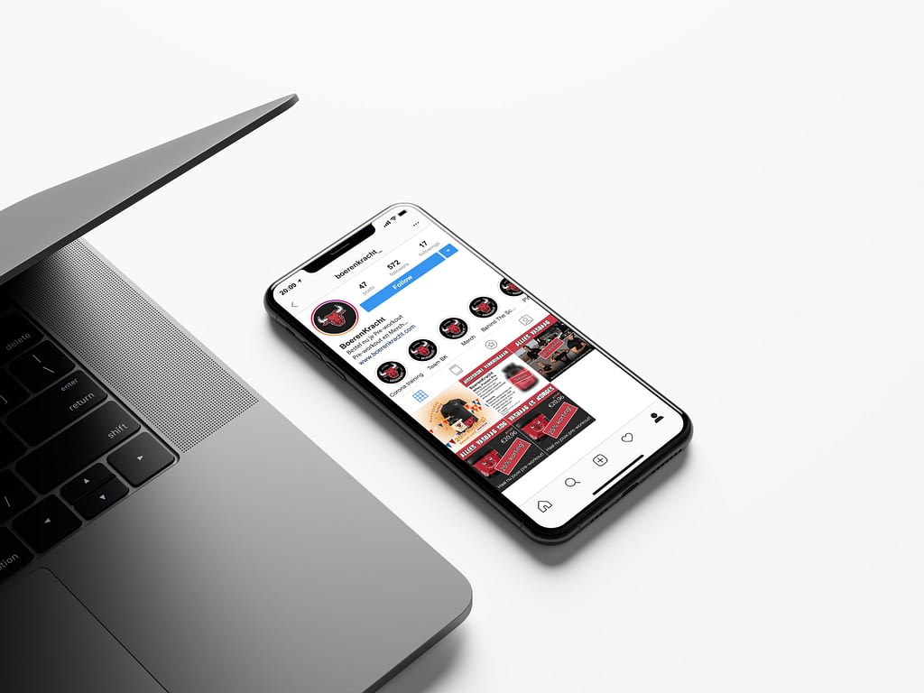 iPhone XS Max Mockup met instagram pagina van BoerenKracht
